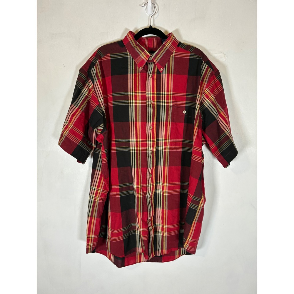 Roundtree & Yorke XL Red Plaid Wrinkle Free Cotton Blend Short Sleeve Shirt